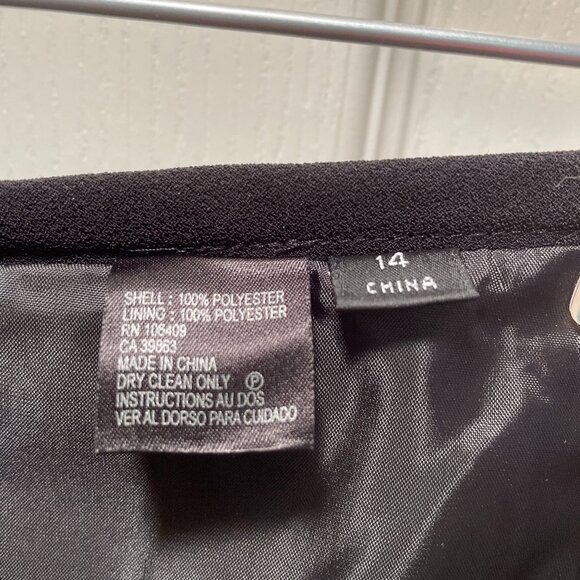 TAHARI SKIRT SUIT RED AND BLACK WOOL BLEND JACKET BLACK SKIRT SIZE 14 - Picture 15 of 16